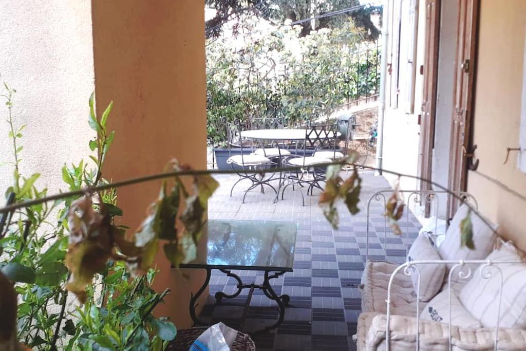 Apartment Les Jardins De Notre Dame Marseilles